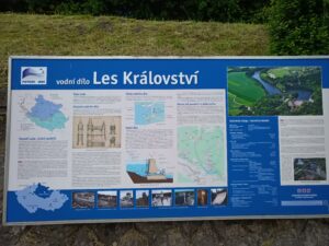 Přehrada Les Království
